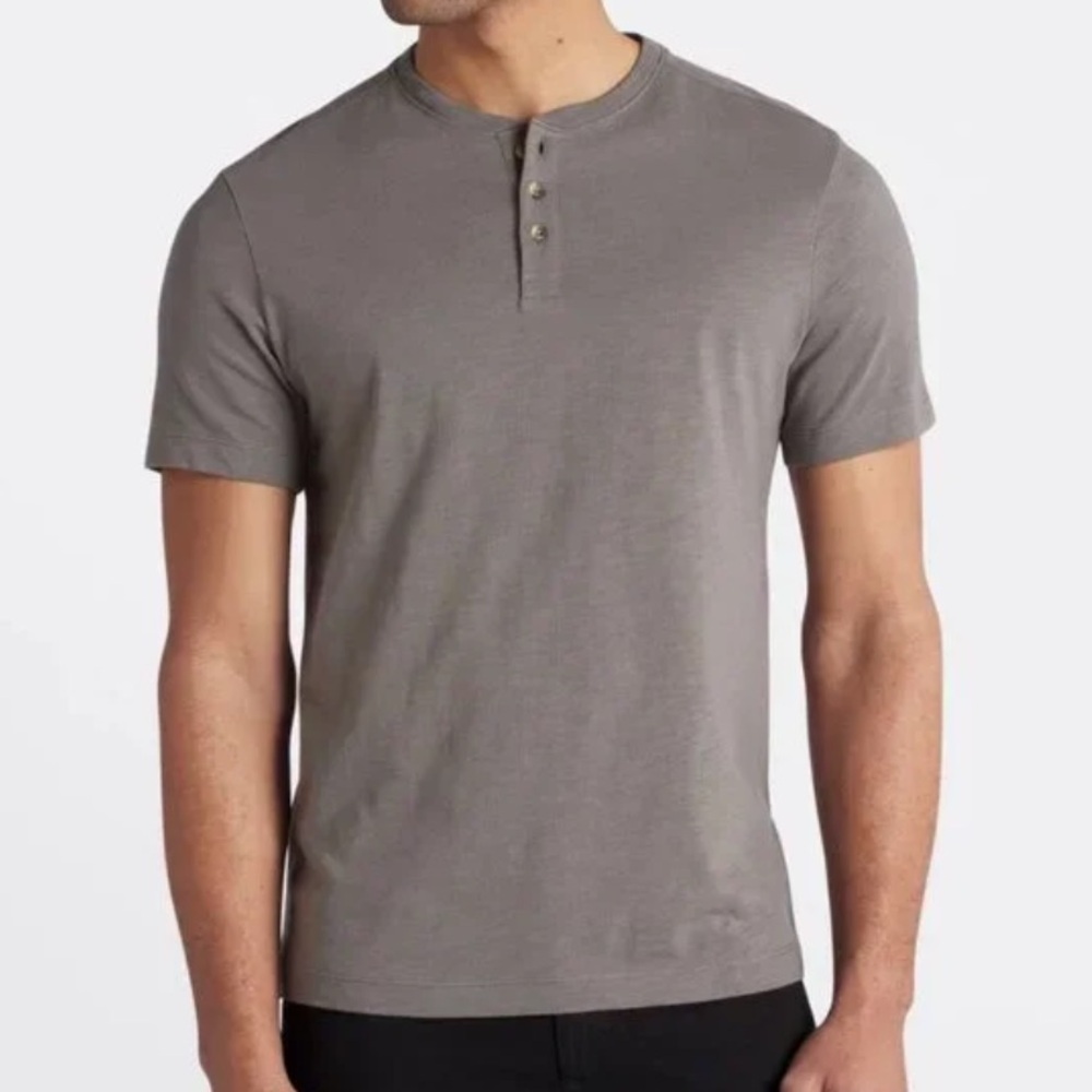 Even Tide Men SZ S Gray Short Sleeve 3-Button Pullover Henley T-Shirt NWT